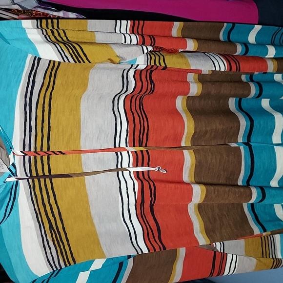 Lilypad Kraze knit top with Hoodia and geometric stripes multicolor. - Picture 4 of 6